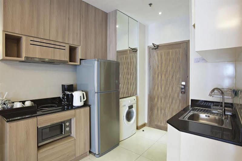 V Residence Serviced Apartment بانكوك المظهر الخارجي الصورة