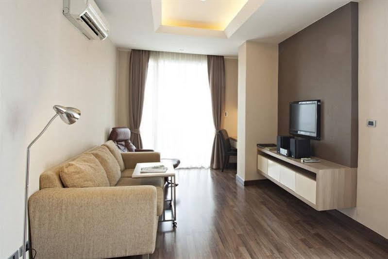 V Residence Serviced Apartment بانكوك المظهر الخارجي الصورة