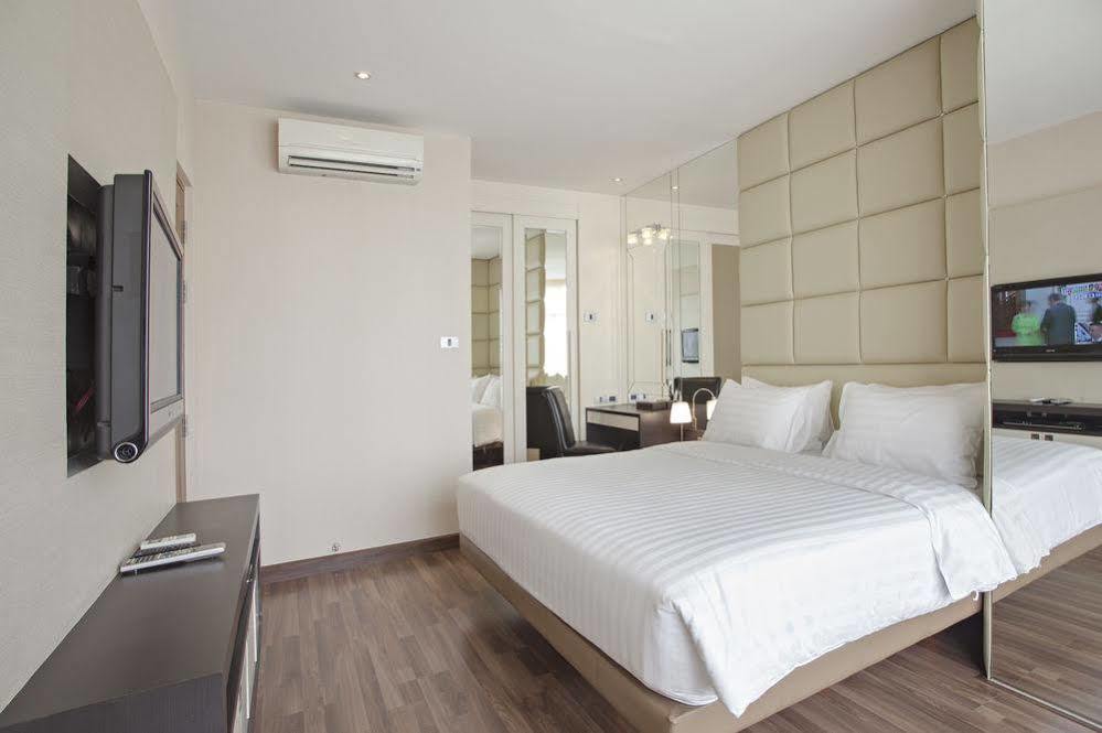 V Residence Serviced Apartment بانكوك المظهر الخارجي الصورة
